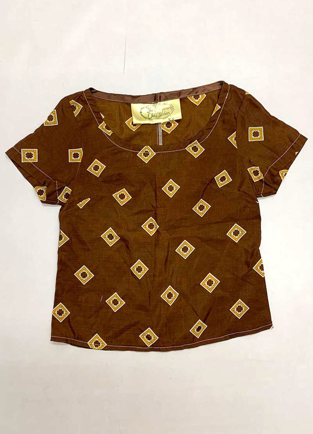 Brown Cotton Tee- ref 57 - Resale item - UK 6-8 Brown Cotton Tee- ref 57 - Resale item - UK 6-8 - Image 1