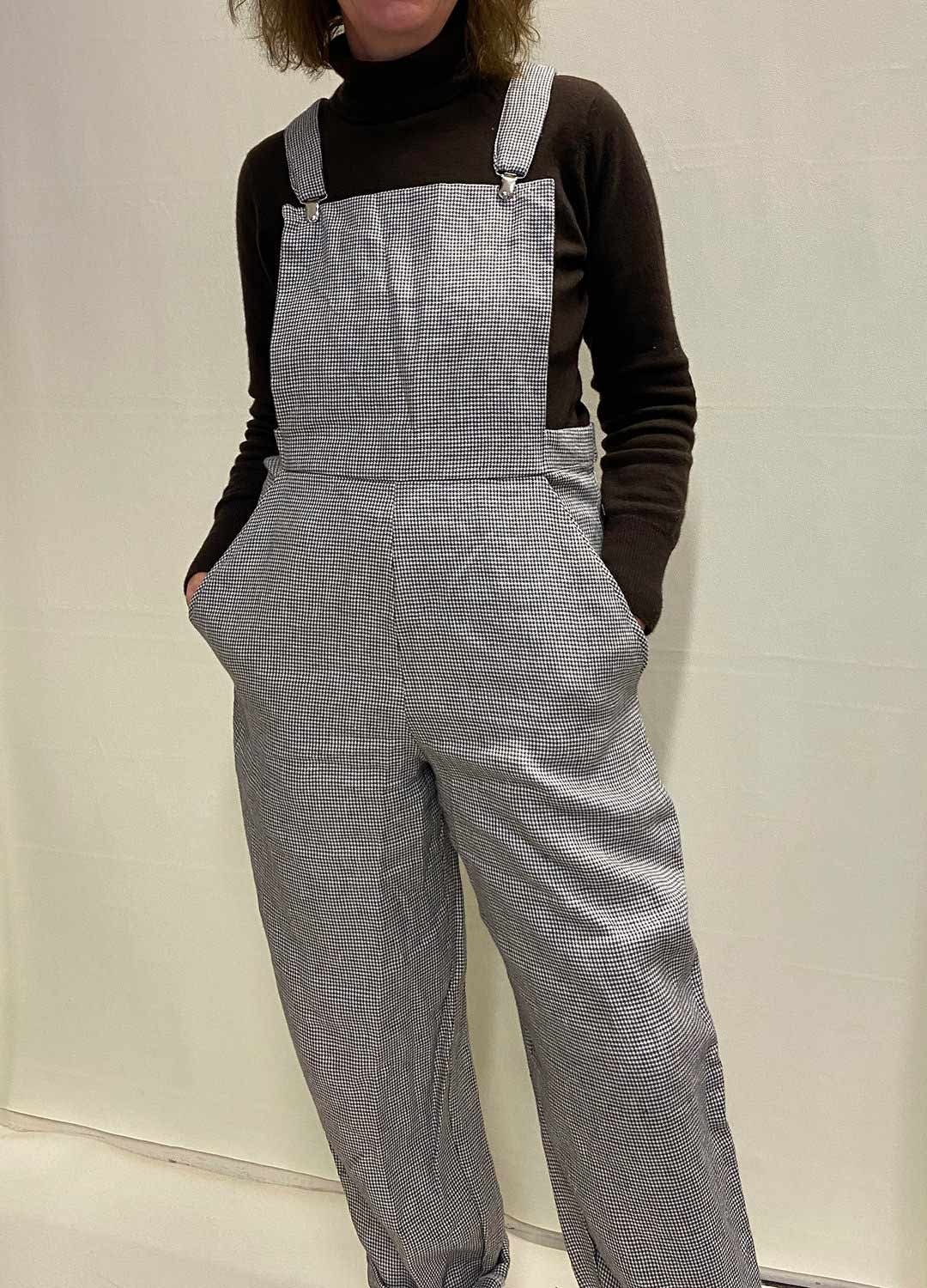 Brown Houndstooth Dungarees - ref 35 - Resale item - Approx 12-14 Brown Houndstooth Dungarees - ref 35 - Resale item - Approx 12-14 - Image 1