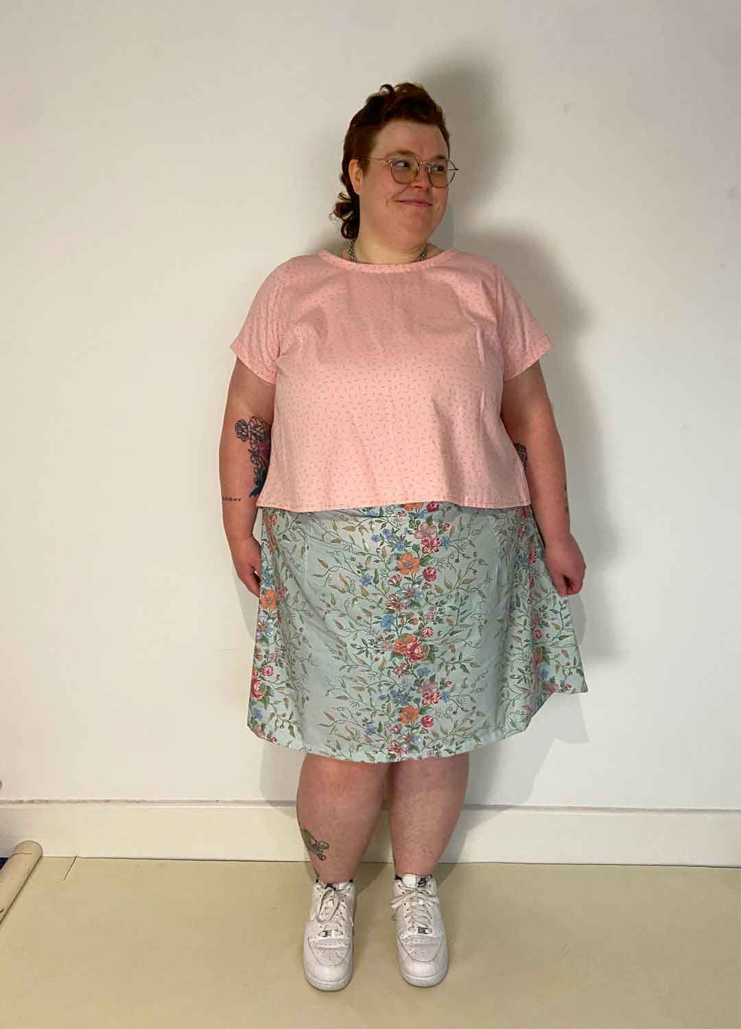cropSkirt Pink sprinkles Tee - ref 146 - Resale item - Approx UK 22-24 - Image 1