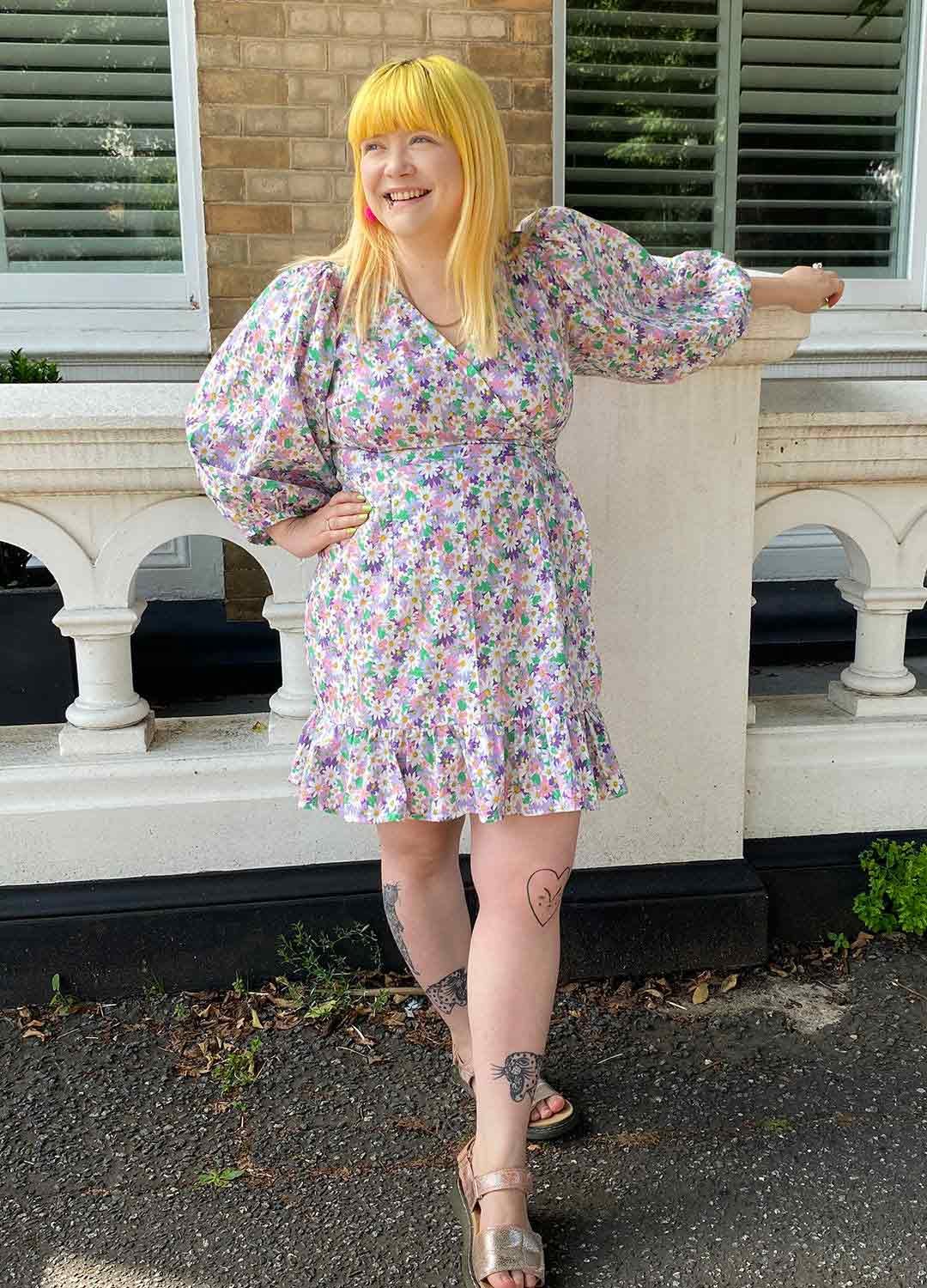 Pink + purple floral cotton wrapover mini dress – ref 180 – Resale item – UK 12-14 Pink + purple floral cotton wrapover mini dress - ref 180 - Resale item - UK 12-14 - Image 1