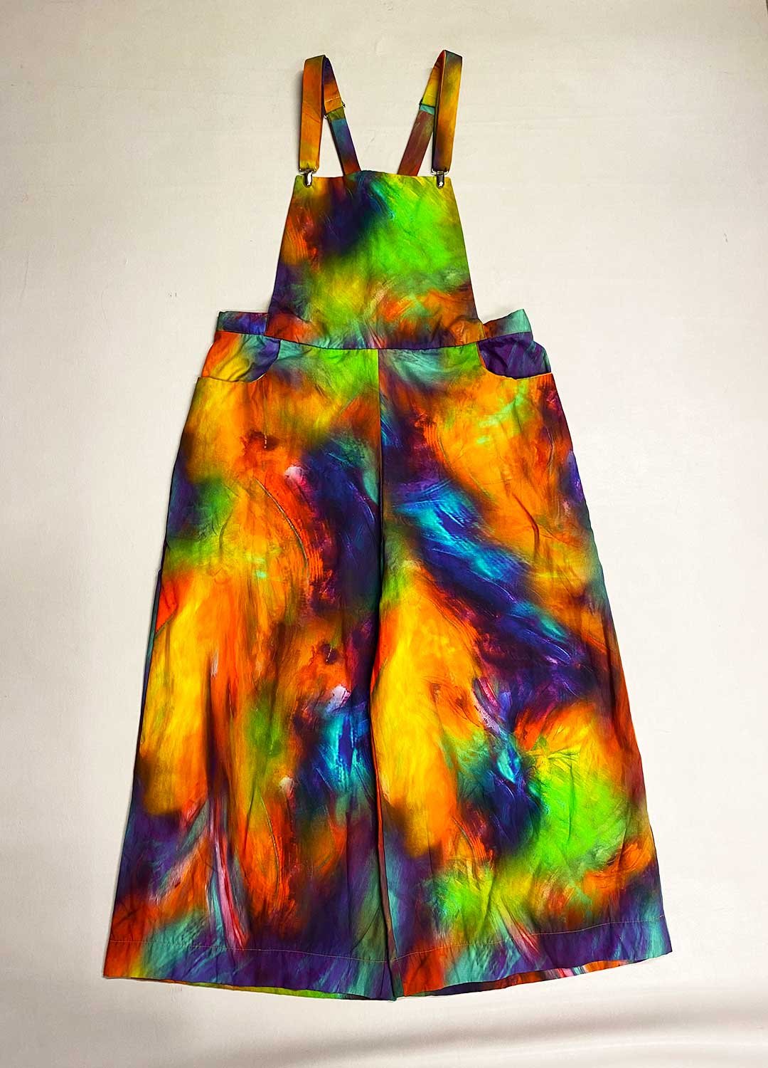 Multicolour Wide Leg Dungarees – ref 199 – Resale item – Approx UK 22-24 Multicolour Wide Leg Dungarees - ref 199 - Resale item - Approx UK 22-24 - Image 1